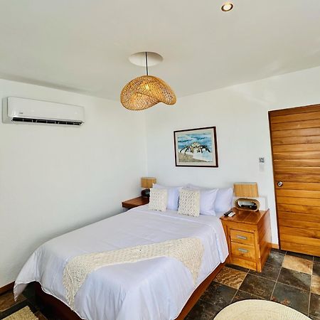 بويرتو أيورا Hotel Villa Escalesia Galapagos المظهر الخارجي الصورة